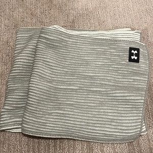 Under armor scarf